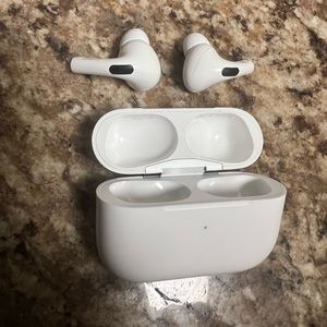 Apple AirPods Pro (2019) USED